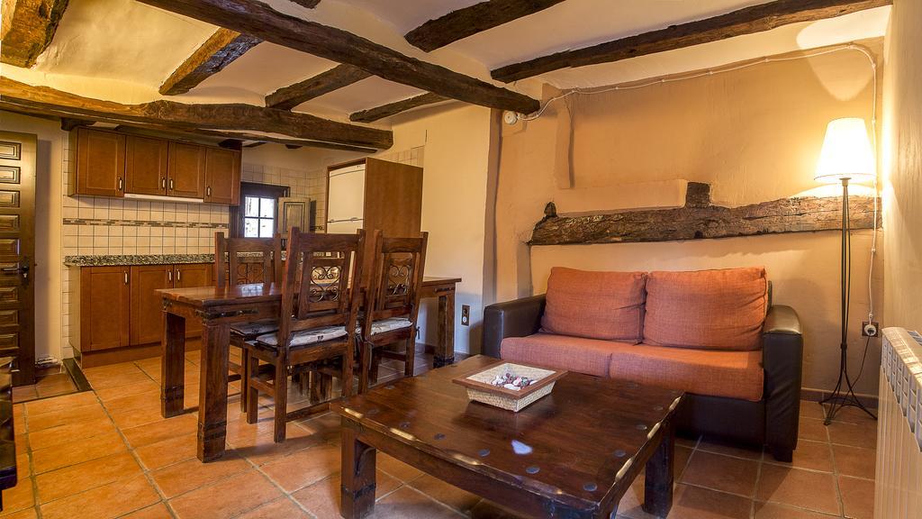 Apartamentos Los Aljezares Gea de Albarracín Extérieur photo